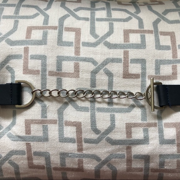 Navy Belt with Chain Detail NWOT - Picture 3 of 9